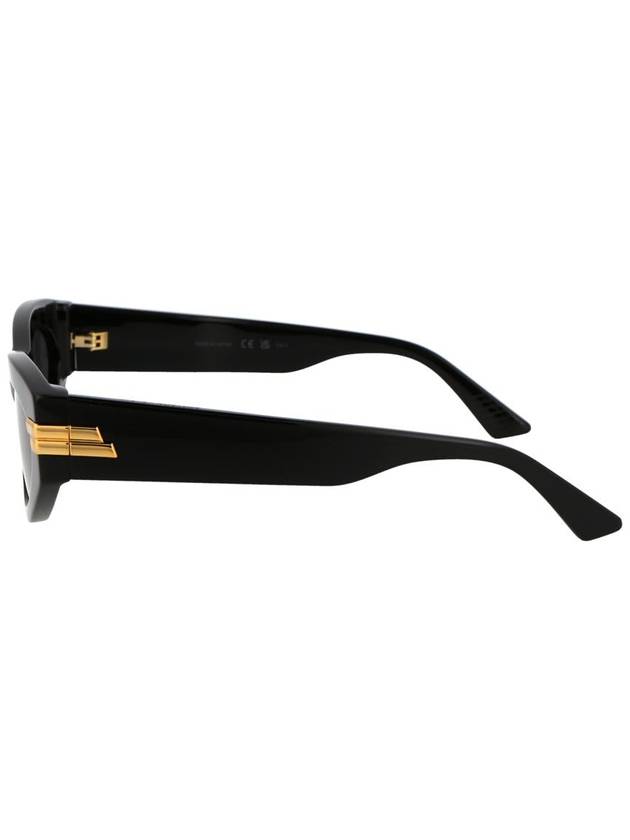 Bottega Veneta Eyewear Women's Bold Frame Cat Eye Sunglasses Black