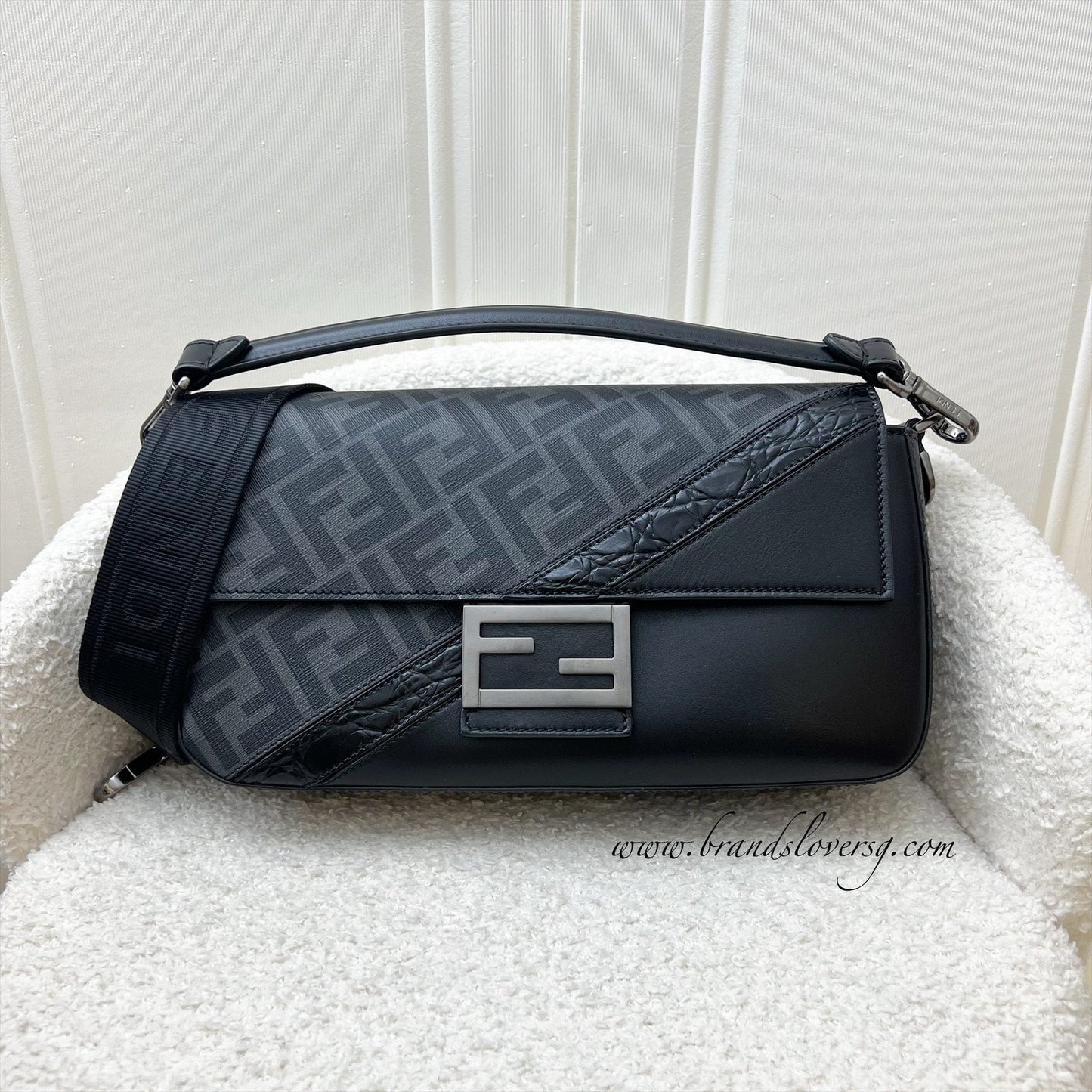 Fendi Baguette in Black Leather, Grey Canvas and SHW