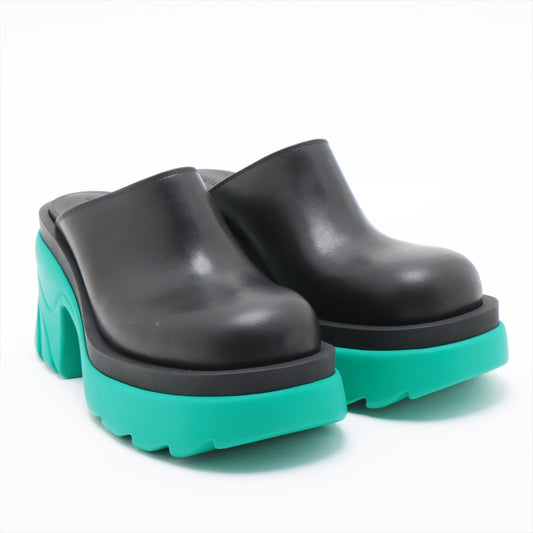 Bottega Veneta  Flash Leather X Laver Mould 36  Black 668525
