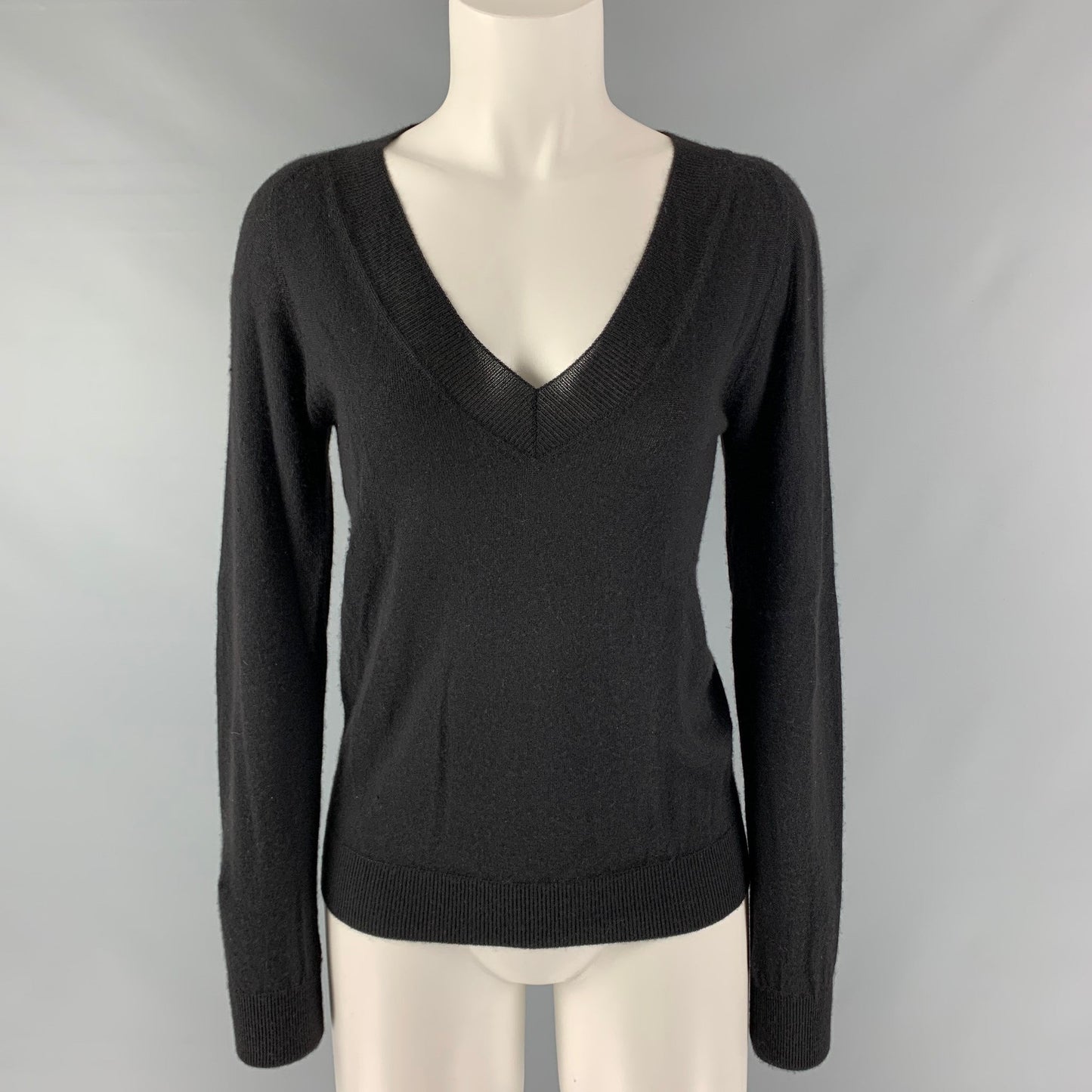 PRADA Size 2 Black Solid V-Neck Pullover
