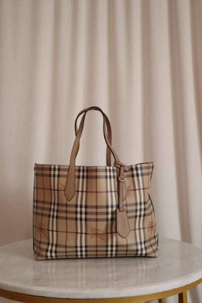 Burberry Beige Haymarket Reverse Tote Medium Shoulder Bag