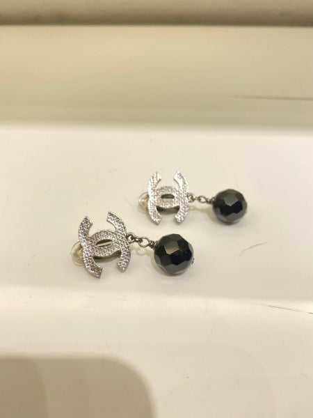 Chanel Black Pearl Drop Earring