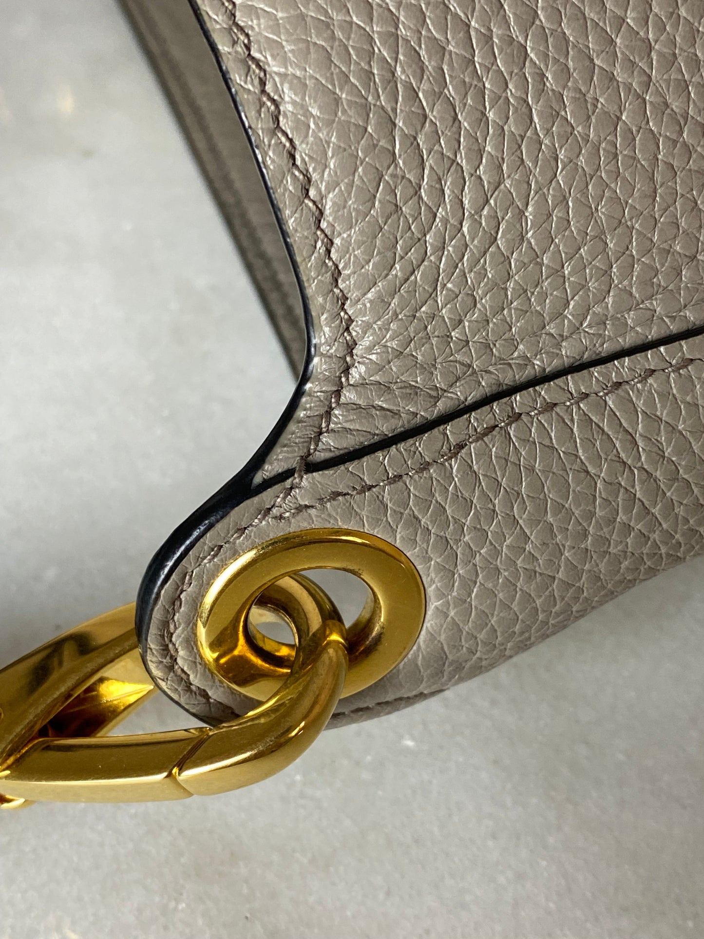 Prada Grey Vitello Daino Euro Leder Schultertasche Crossbody Bag