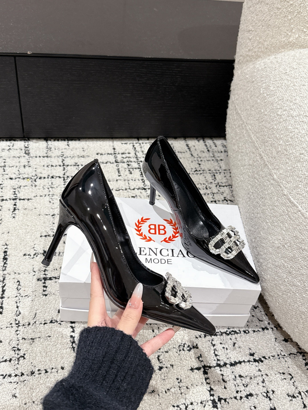 Balanciaga POINTED HIGH PUMPS IN BLACK PATENT CALFSKIN WITH CRYSTAL BUCKLE