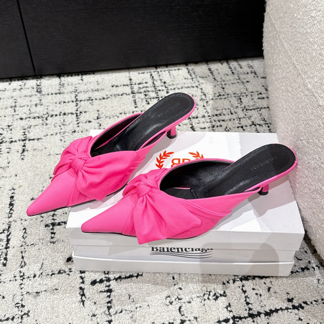 Balanciaga KNIFE LAVALIÈRE 45MM MULE IN BRIGHT PINK NYLON JERSEY