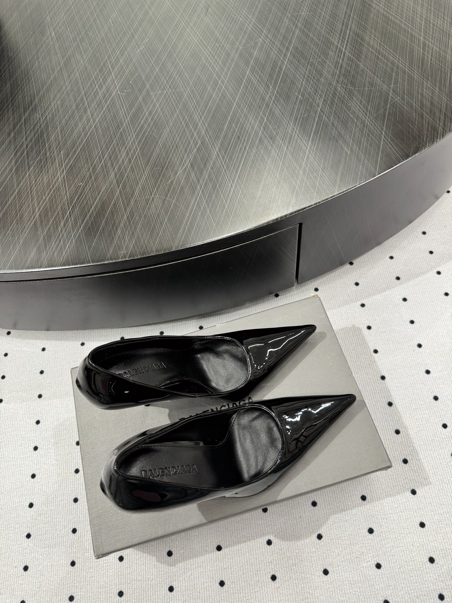 Balanciaga AVENUE 105MM PUMP IN BLACK PATENT CALFSKIN