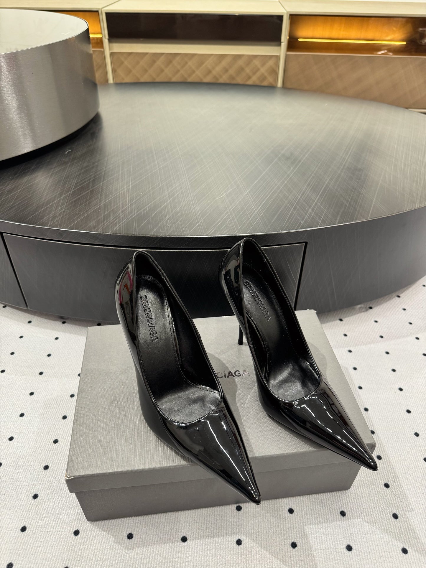 Balanciaga AVENUE 105MM PUMP IN BLACK PATENT CALFSKIN