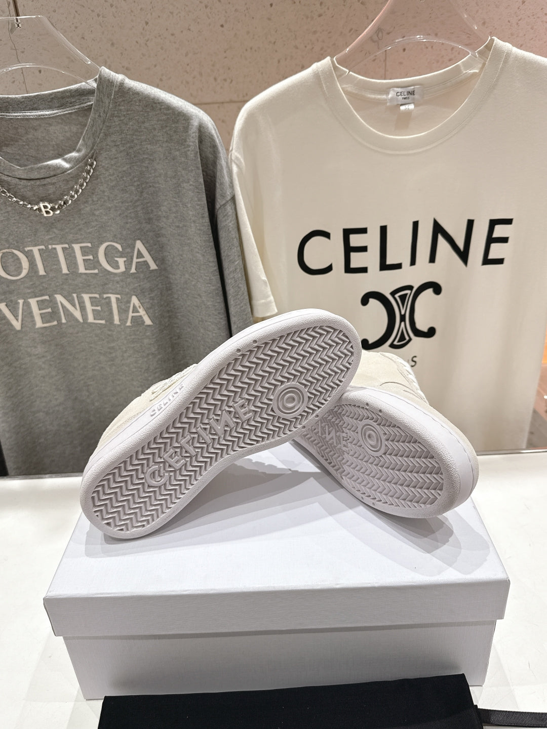 Celine CELINE 25C SNEAKERS BEIGE SUEDE 236765