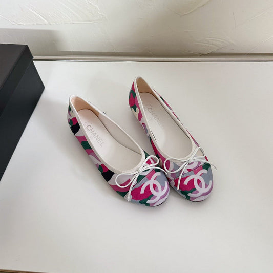 CHANEL Ballet Flats Pink Cloth