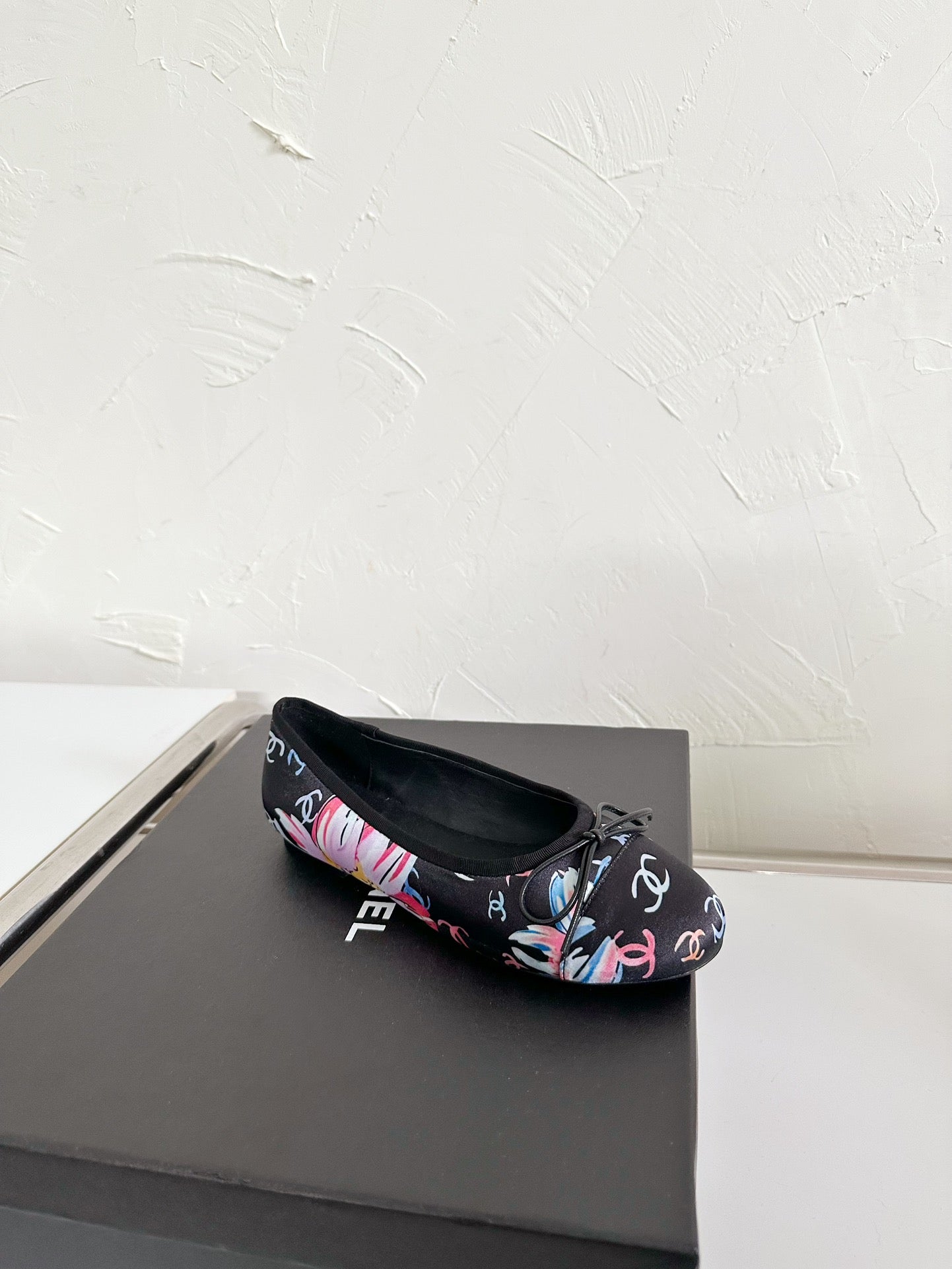 CHANEL Ballet Flats Black Cloth