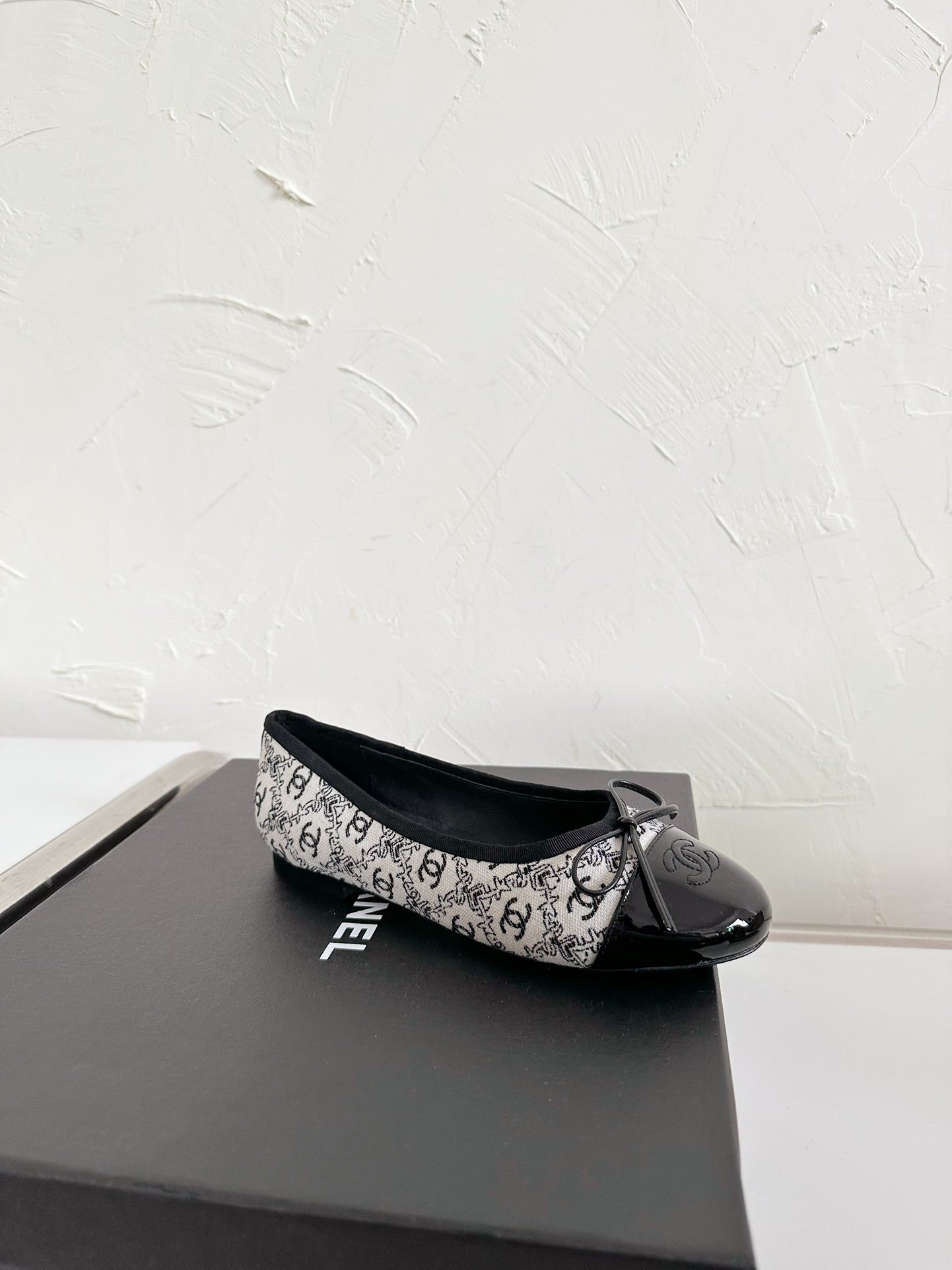 CHANEL Ballet Flats White Cloth Black Patent Calfskin