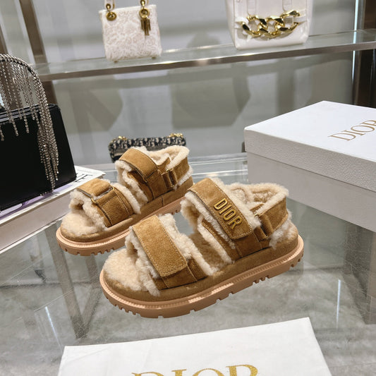 DIOR  DIORact Sandal 40mm In Caramel Suede 996363