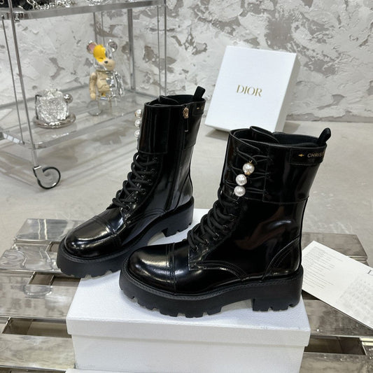 DIOR D-Strike Ankle Boot In Black Glossy Cowhide  100587