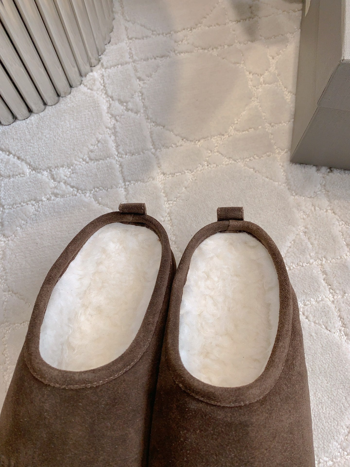 Balanciaga ALASKA SLIPPER IN CHOCOLATE SUEDE