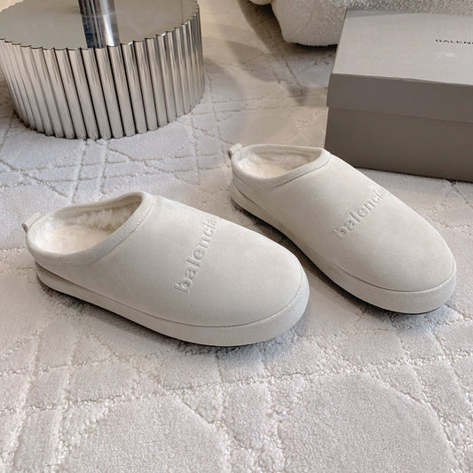 Balanciaga ALASKA SLIPPER IN WHITE SUEDE