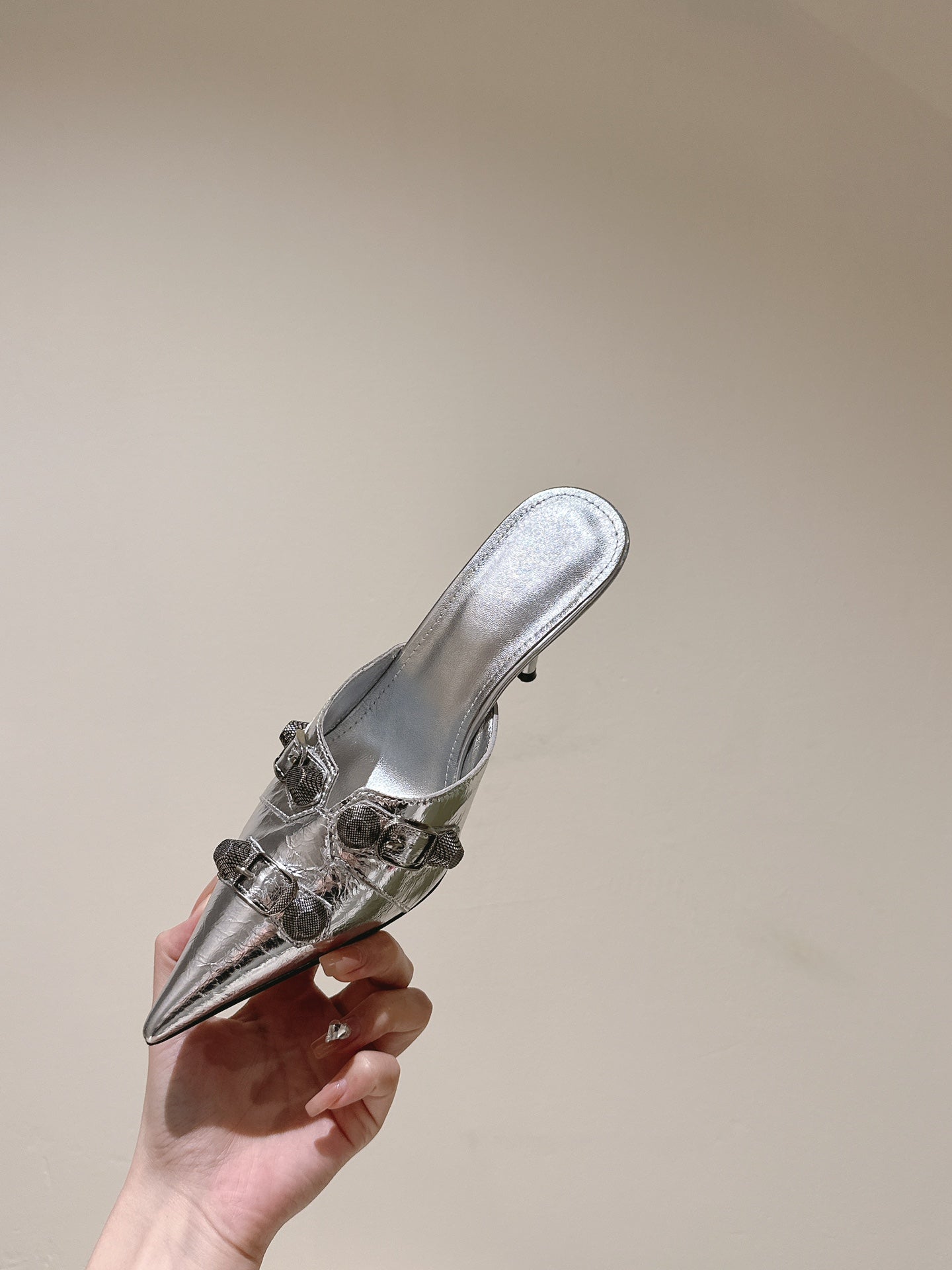 Balanciaga CAGOLE POINTED HIGH MULES IN SILVER SHINY CALFSKIN