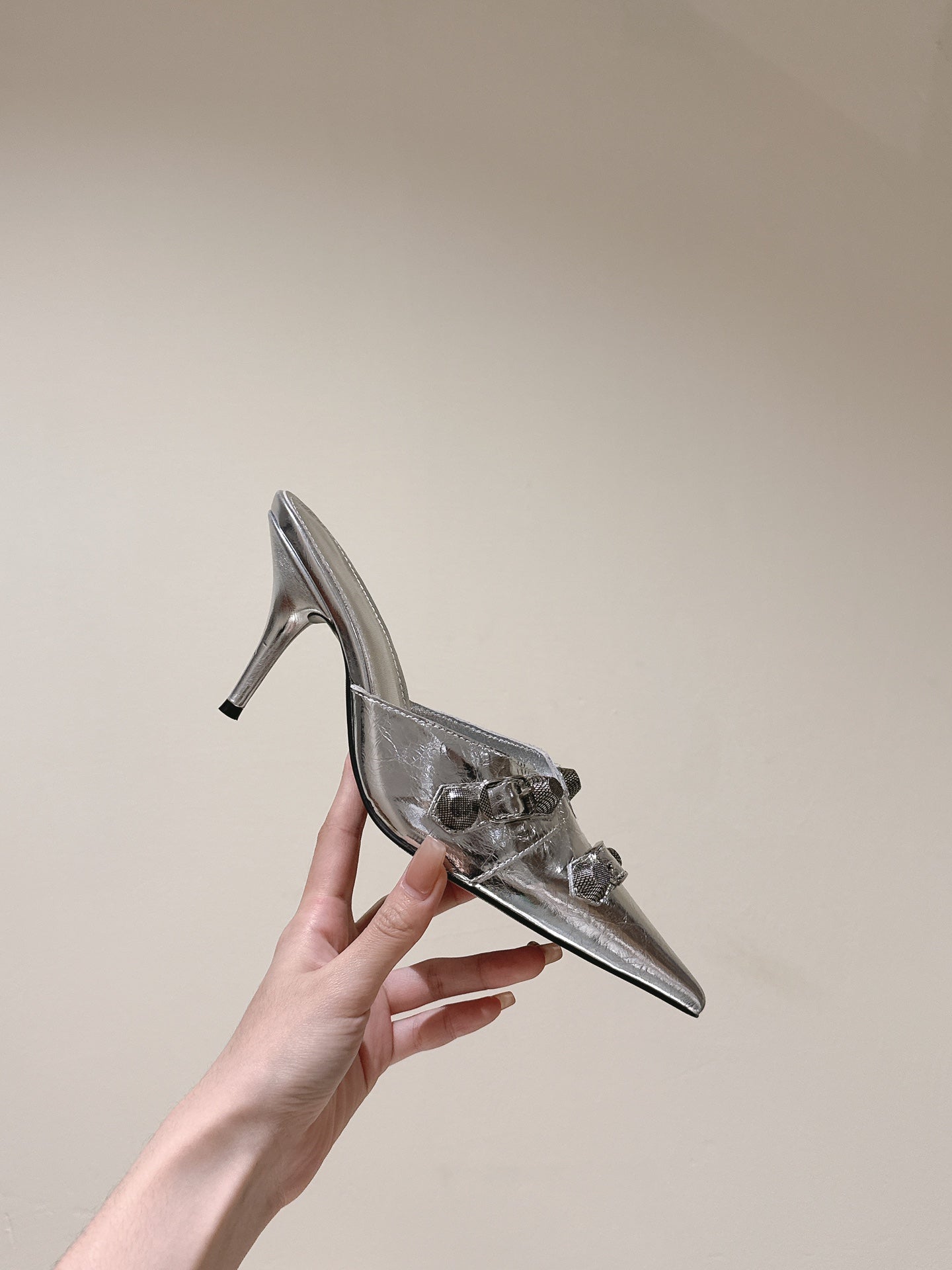 Balanciaga CAGOLE POINTED HIGH MULES IN SILVER SHINY CALFSKIN