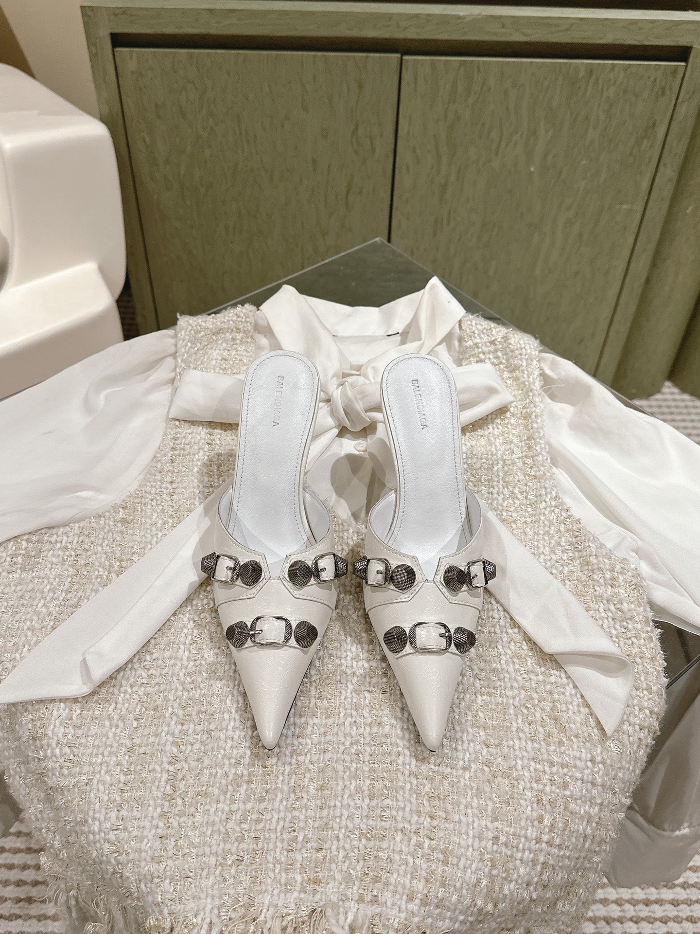 Balanciaga CAGOLE POINTED HIGH MULES IN WHITE SHINY CALFSKIN