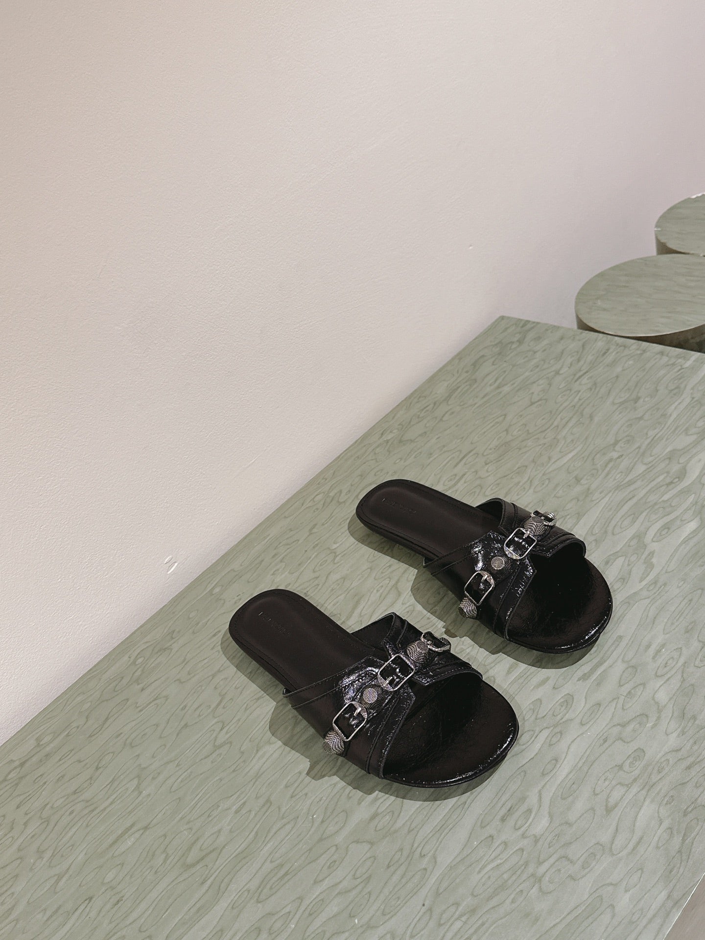 Balanciaga CAGOLE FLAT SANDALS IN BLACK WAX-OIL SHEEPSKIN