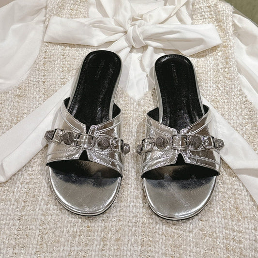 Balanciaga CAGOLE FLAT SANDALS IN SILVER WAX-OIL SHEEPSKIN
