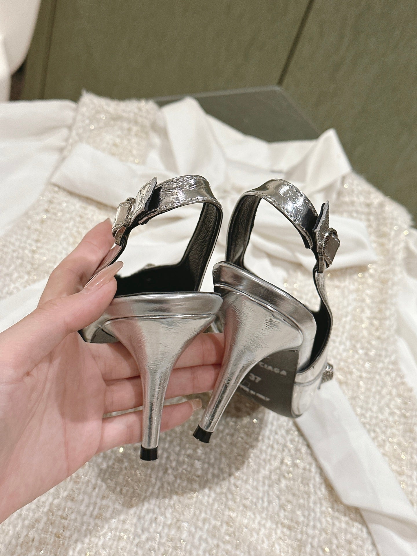 Balanciaga CAGOLE HIGH SLINGBACK IN SILVER GLOSSY CALFSKIN
