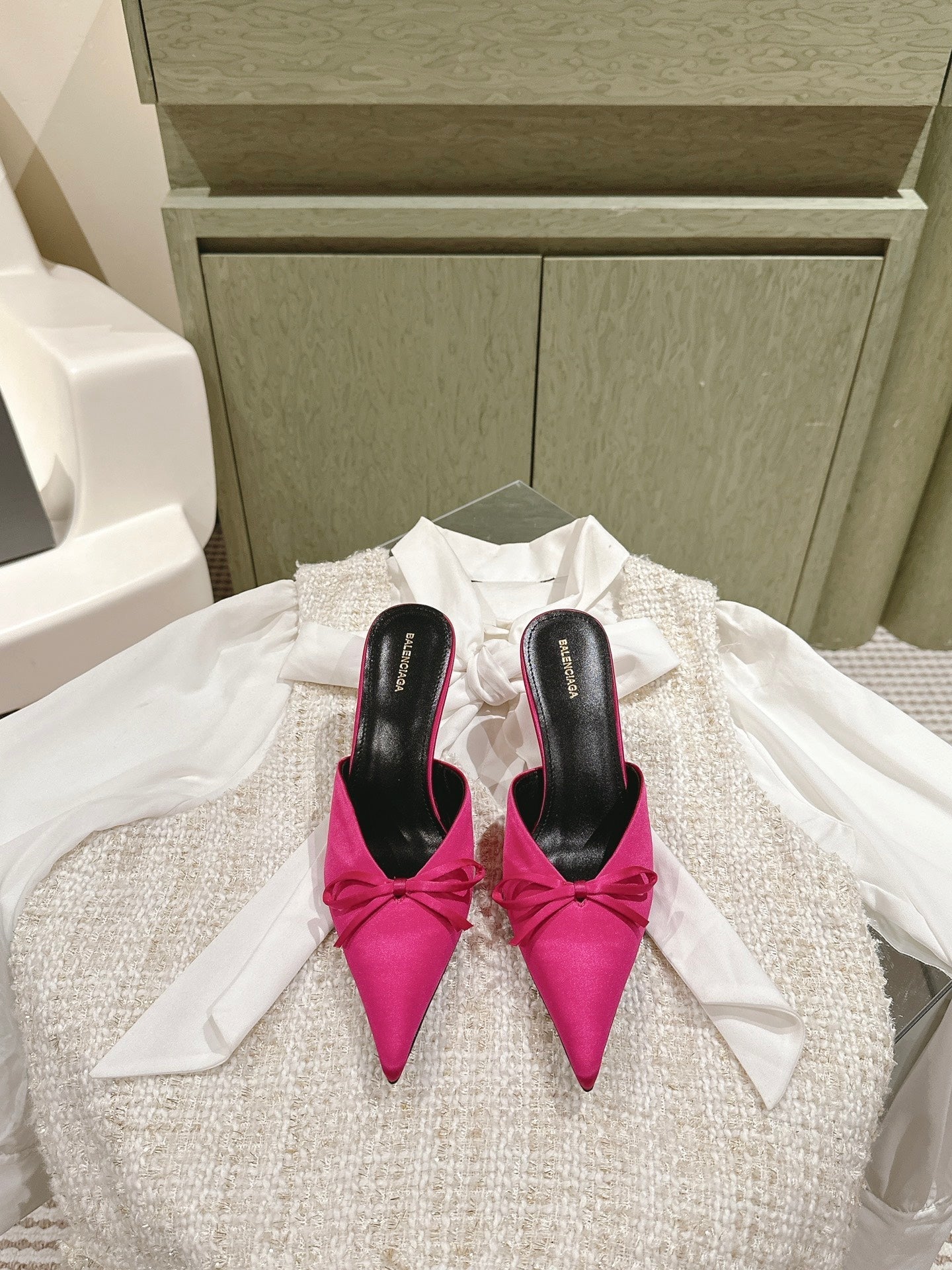 Balanciaga POINTED HIGH MULES WITH BOW IN HOT PINK SILK