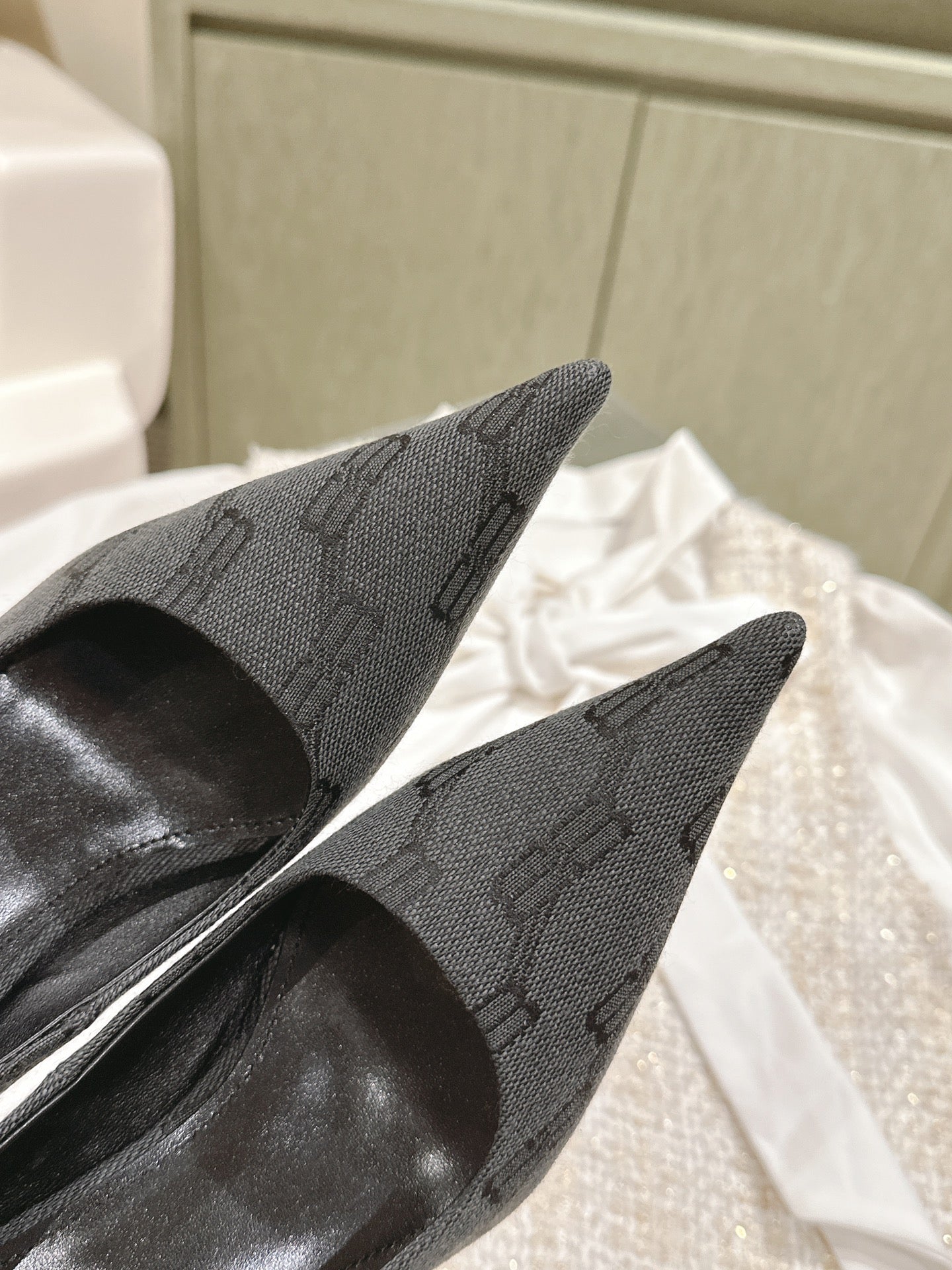 Balanciaga POINTED HIGH PUMPS IN BLACK MONOGRAM JACQUARD FABRIC