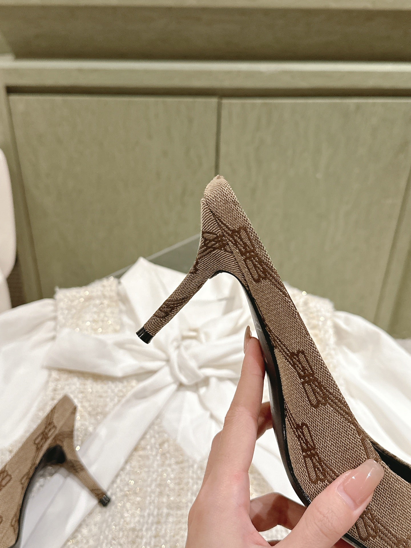 Balanciaga POINTED HIGH MULES IN BEIGE MONOGRAM JACQUARD FABRIC