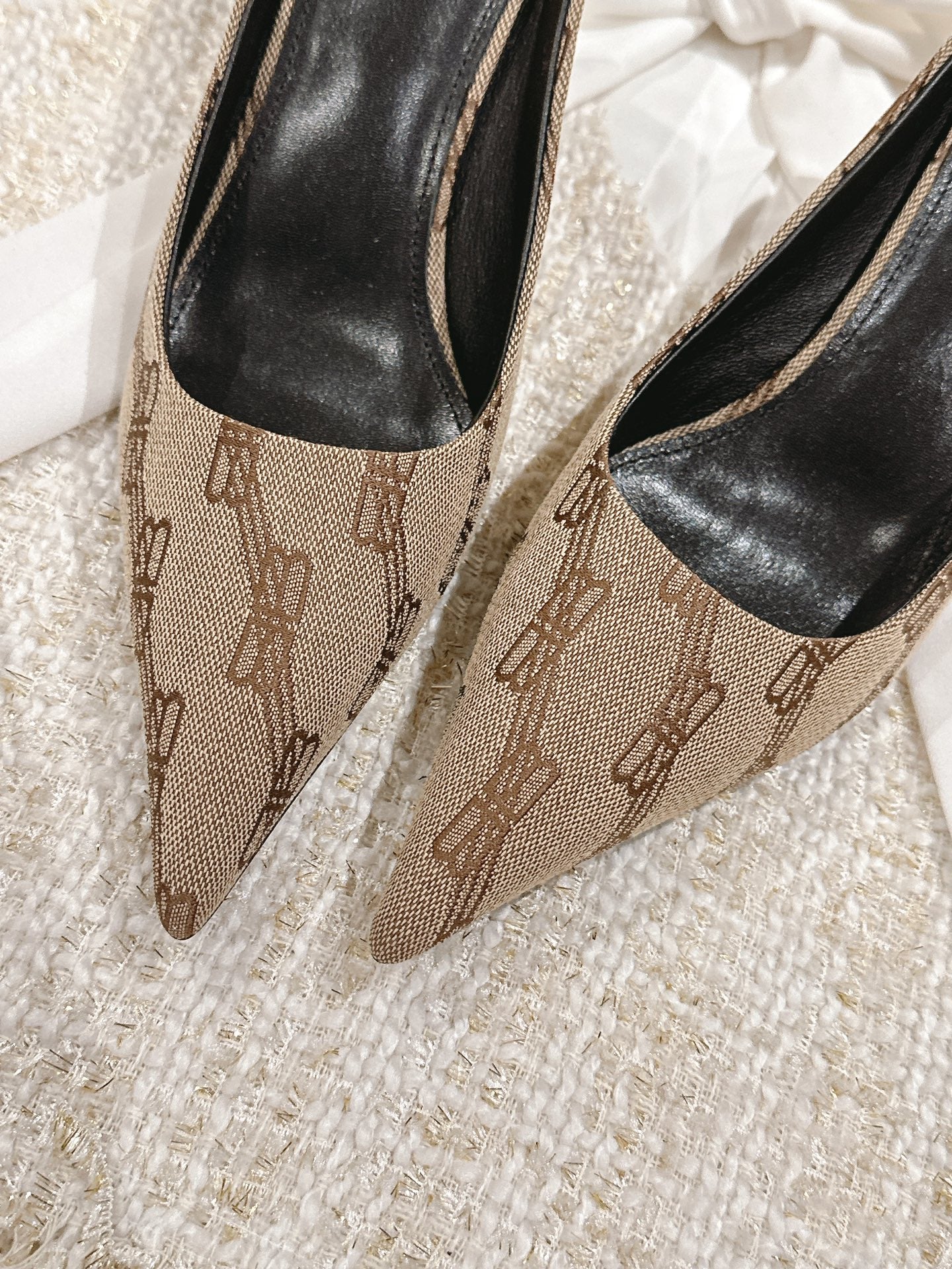 Balanciaga POINTED HIGH MULES IN BEIGE MONOGRAM JACQUARD FABRIC