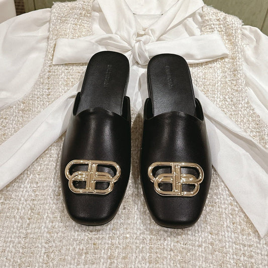 Balanciaga FLAT MULES IN BLACK SMOOTH CALFSKIN GOLD BUCKLE