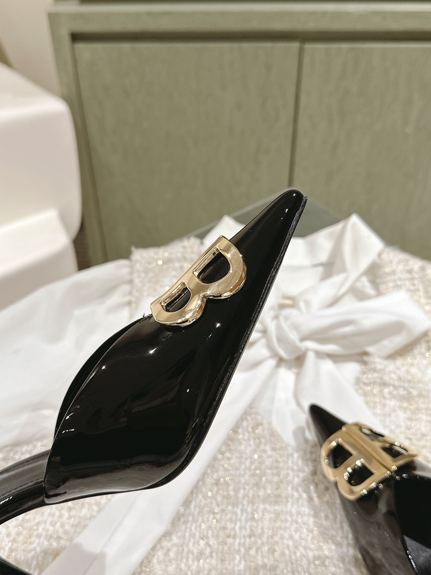 Balanciaga POINTED BB GOLD BUCKLE HIGH MULES IN BLACK PATENT CALFSKIN