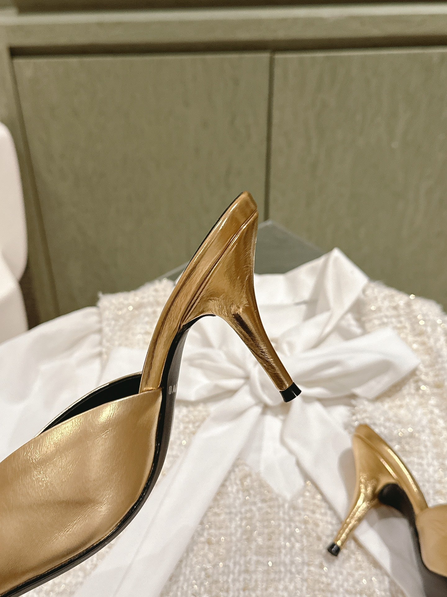 Balanciaga POINTED BB GOLD BUCKLE HIGH MULES IN GOLD METALLIC CALFSKIN