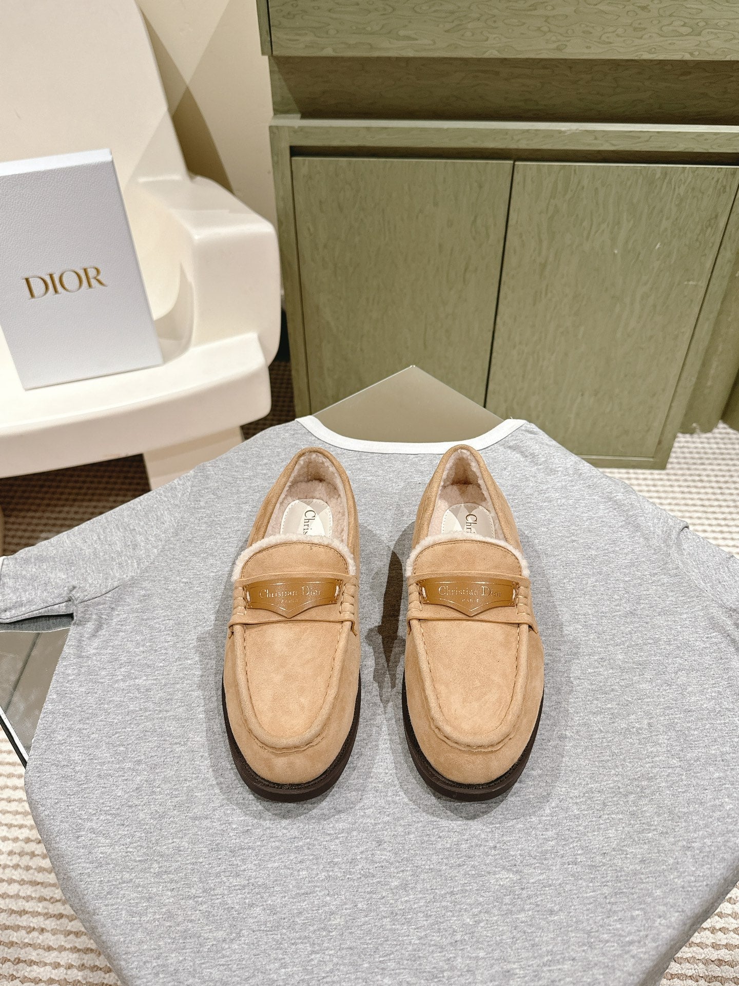 DIOR Loafer In Dark Loafer Suede  995507