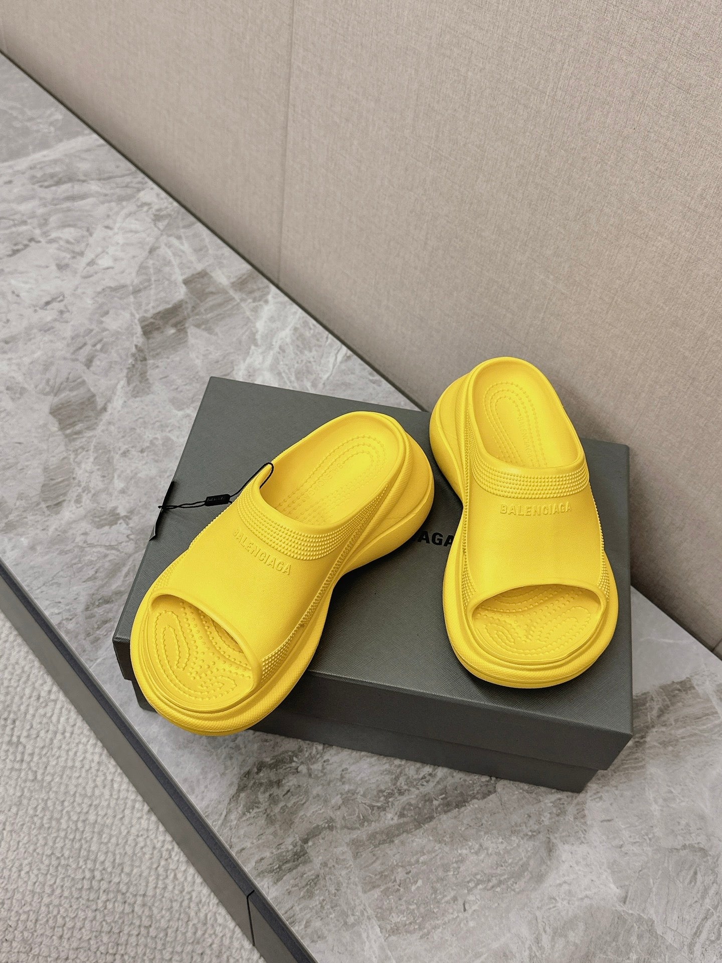 Balanciaga POOL CROCS SLIDE SANDAL IN YELLOW RUBBER