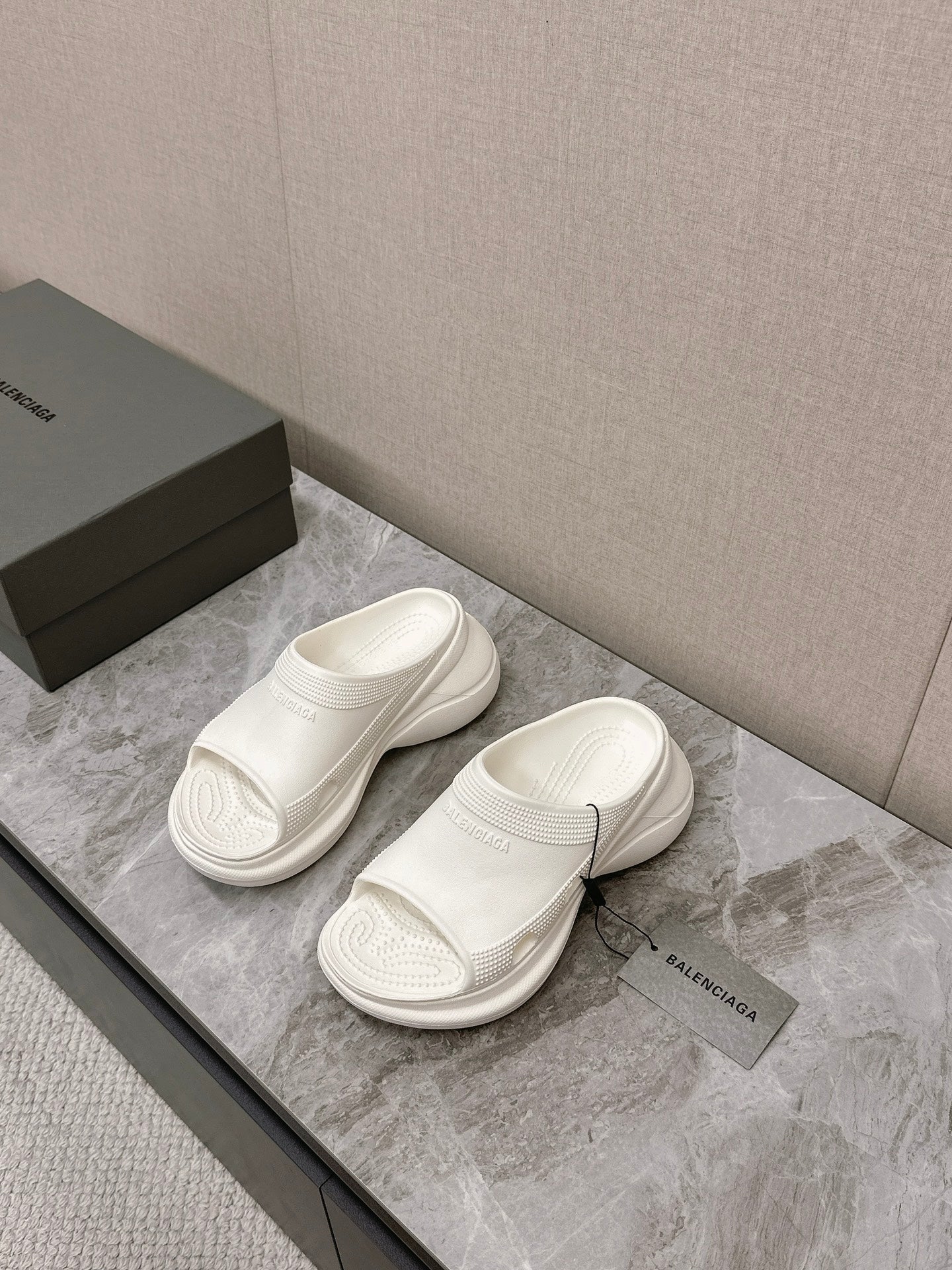 Balanciaga POOL CROCS SLIDE SANDAL IN WHITE RUBBER