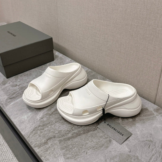 Balanciaga POOL CROCS SLIDE SANDAL IN WHITE RUBBER