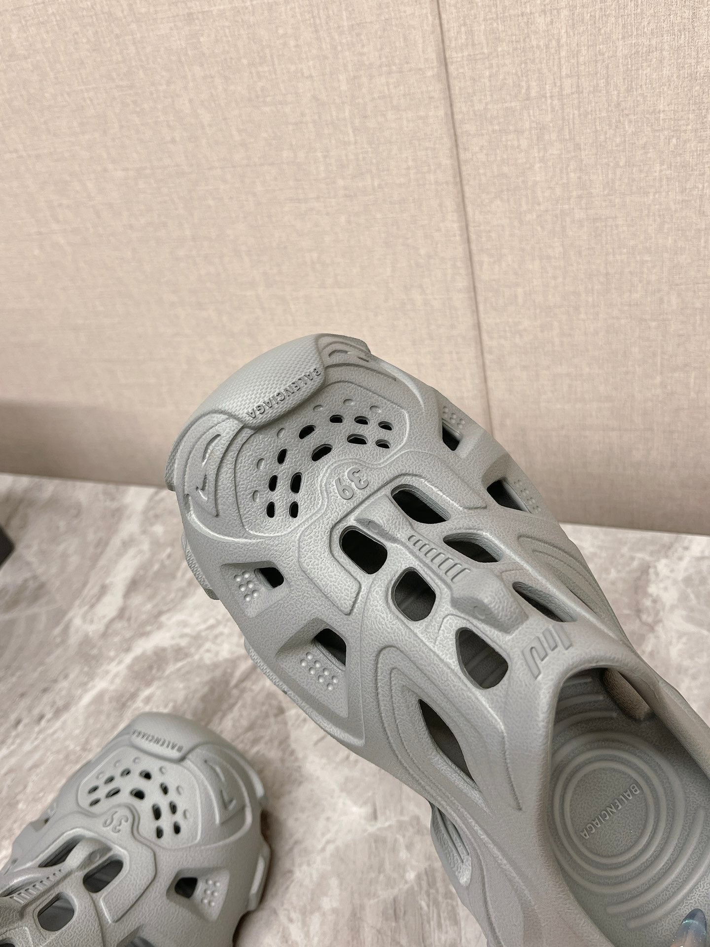Balanciaga CUT-OUT MULES IN GRAY RUBBER
