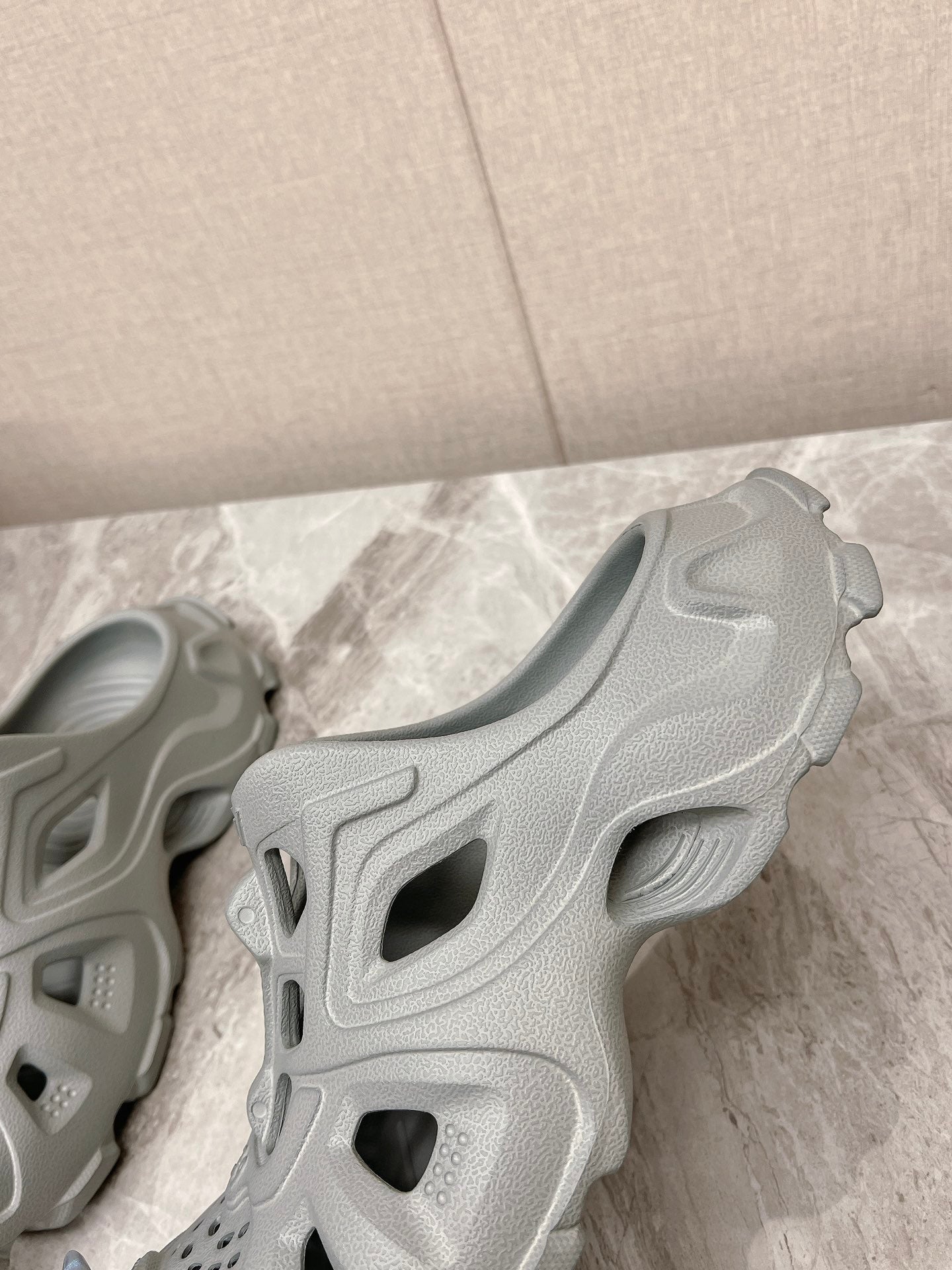 Balanciaga CUT-OUT MULES IN GRAY RUBBER