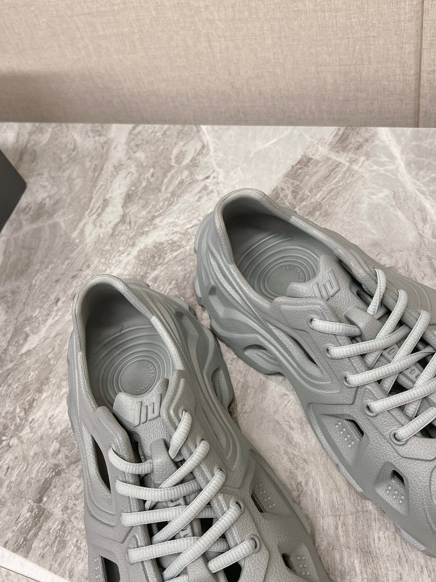 Balanciaga SNEAKERS IN FRIAR GRAY RUBBER