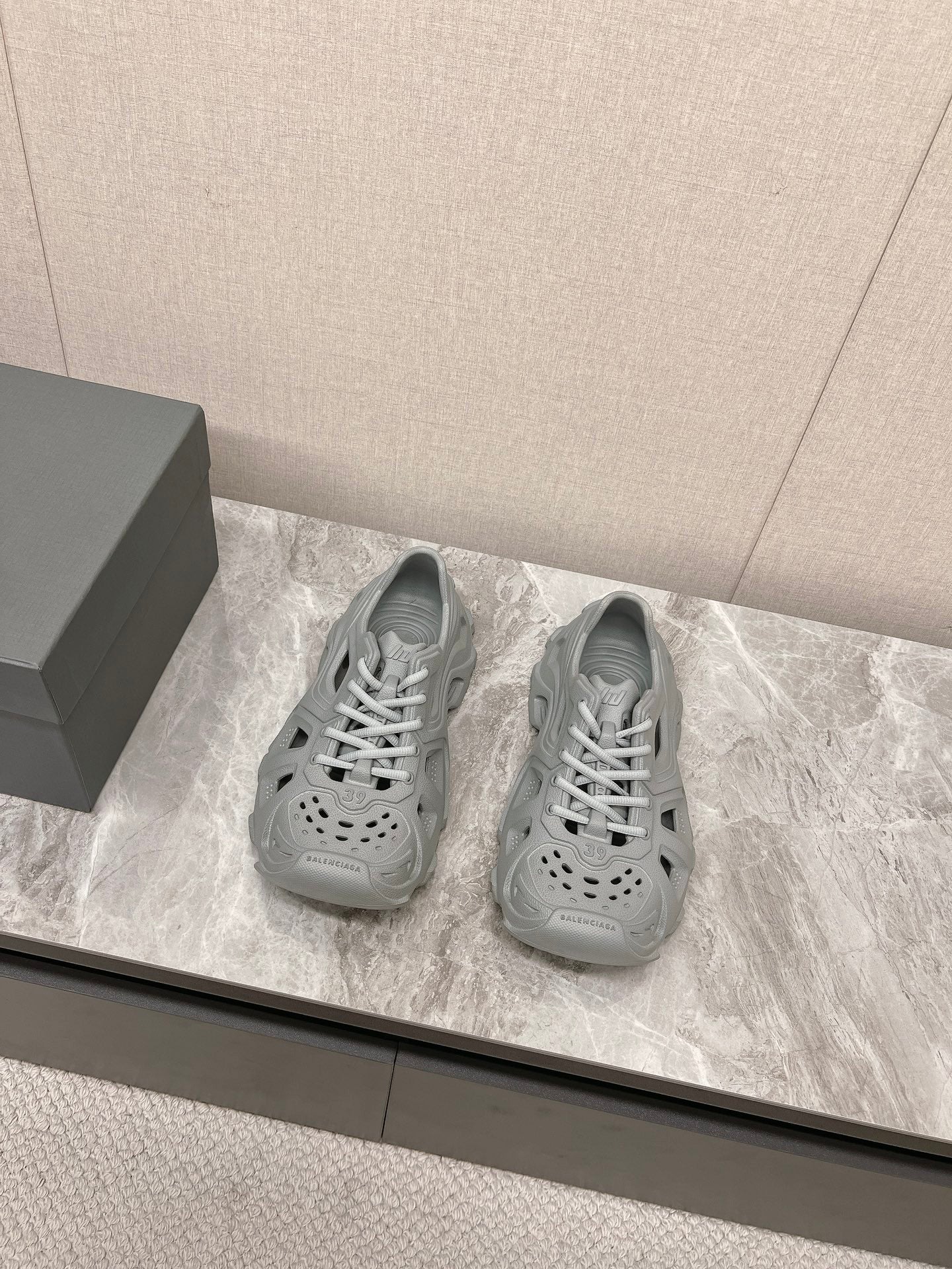Balanciaga SNEAKERS IN FRIAR GRAY RUBBER