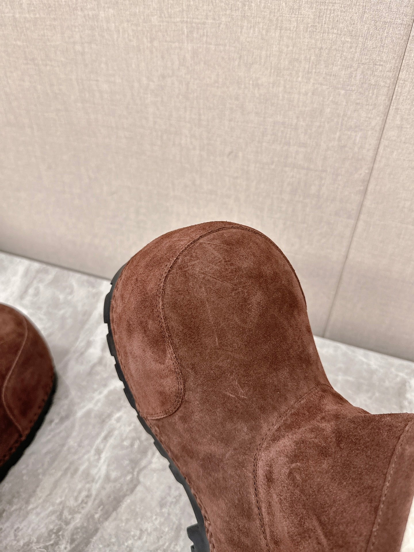 Balanciaga ALASKA BOOTIE IN CHOCOLATE SUEDE AND WOOL LINING