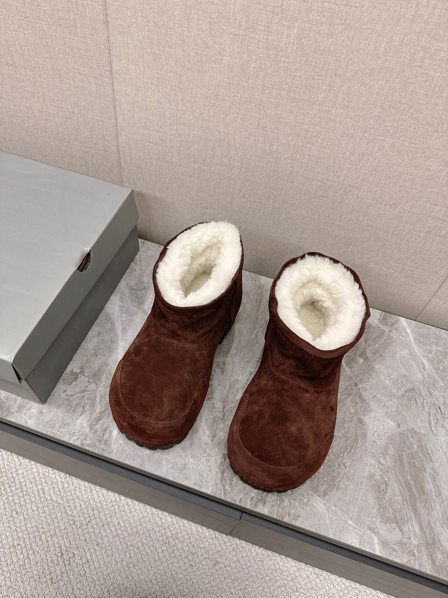 Balanciaga ALASKA BOOTIE IN CHOCOLATE SUEDE AND WOOL LINING