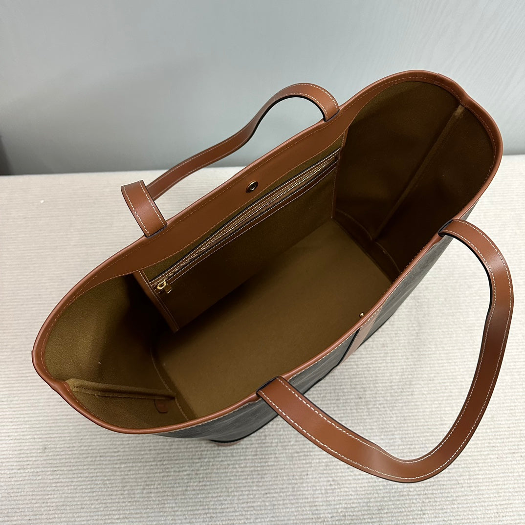 Celine MEDIUM CABAS TRIOMPHE CANVAS 31.5 TAN CALFSKIN