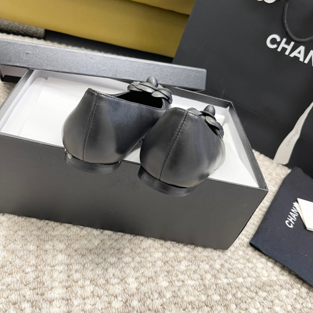 CHANEL ballet flat flower black calfskin