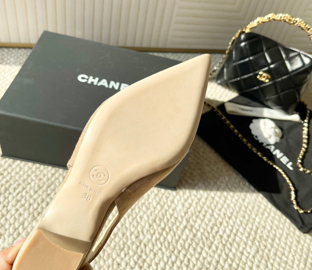 CHANEL Ballet In Beige Suede 151519