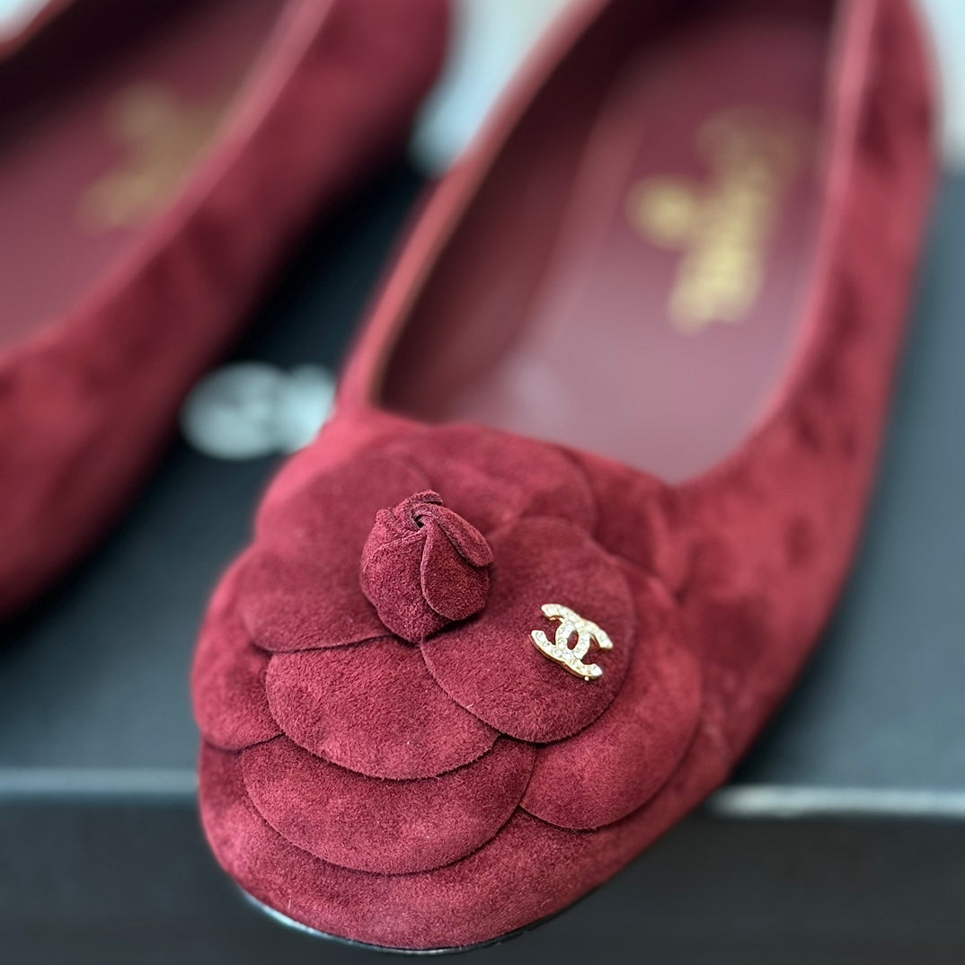 CHANEL Ballet Flats Red With Camellia Red Suede