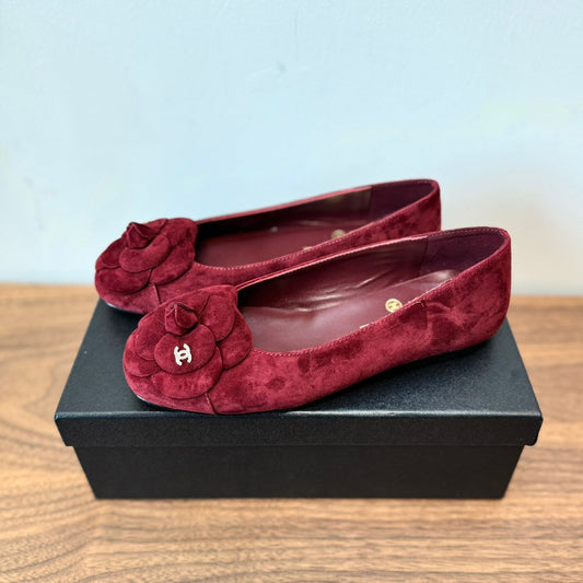 CHANEL Ballet Flats Red With Camellia Red Suede