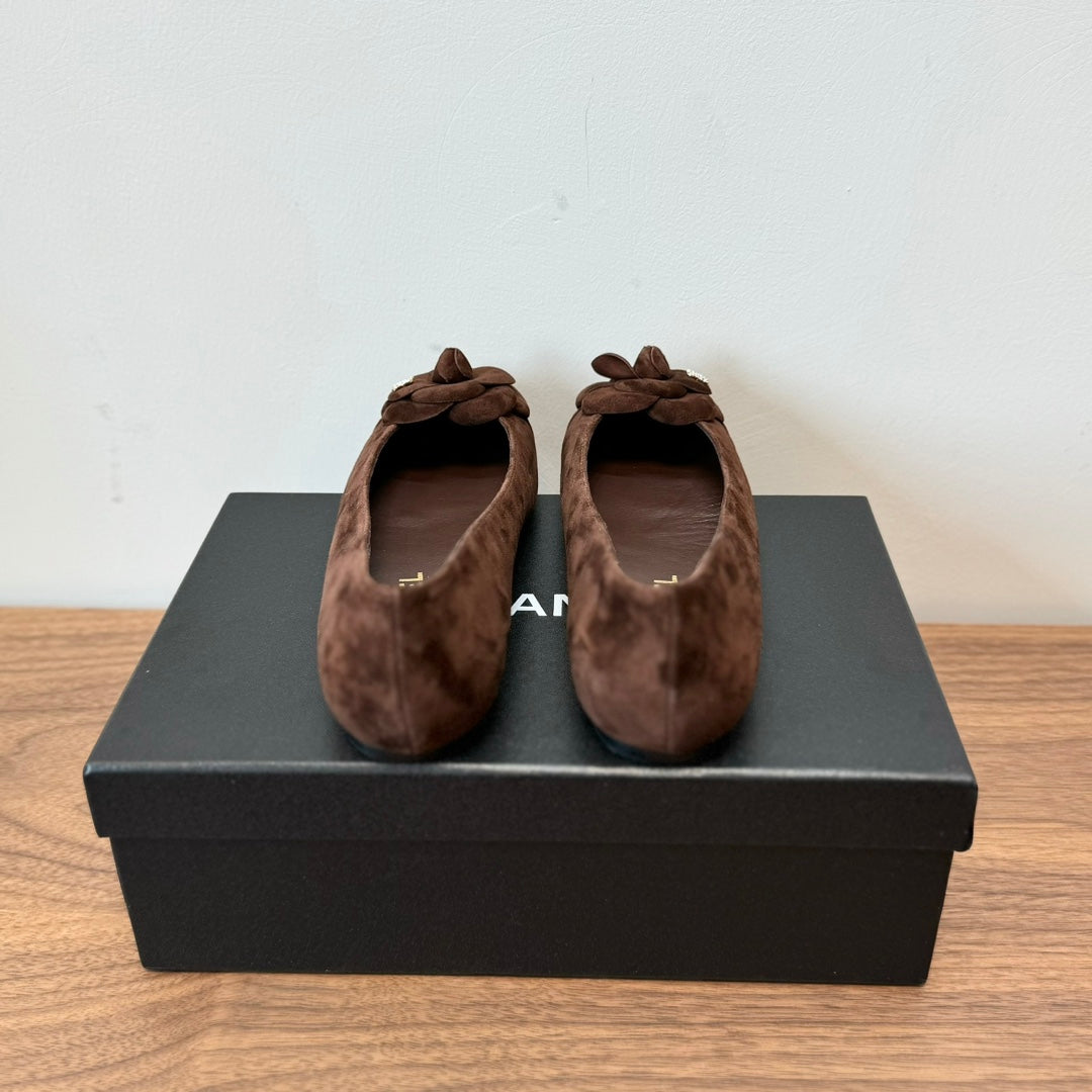 CHANEL Ballet Flats Dark Brown With Camellia Dark Brown Suede