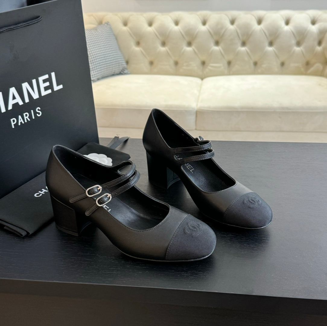 CHANEL 25C Mary Jane Black Sheepskin 212991