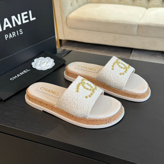 CHANEL 25C Slippers White Fabric 213105